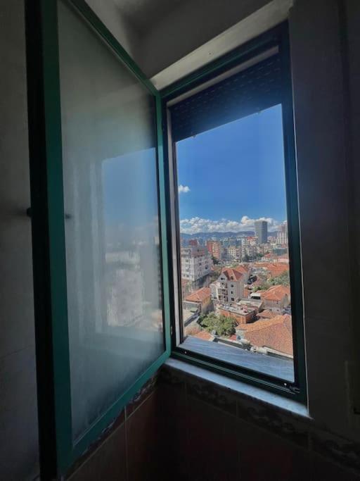 Central Tirana Flat Near Bazaar المظهر الخارجي الصورة